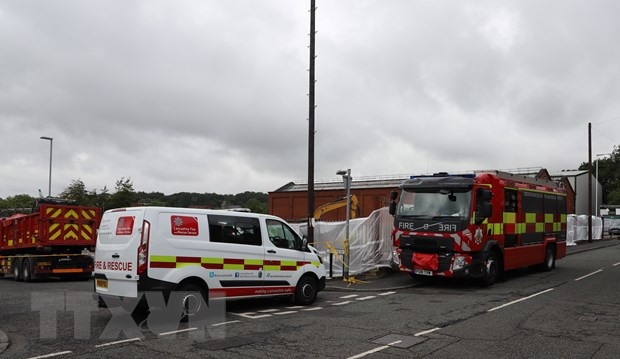 Việt Nam-Anh tích cực thúc đẩy nhận dạng nạn nhân vụ cháy ở Manchester ảnh 1