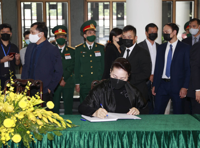 Xúc động những dòng tiễn biệt nguyên Tổng Bí thư Lê Khả Phiêu ảnh 1