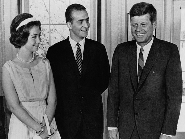 [Photo] Cuộc đời qua ảnh của Vua Tây Ban Nha Juan Carlos ảnh 3