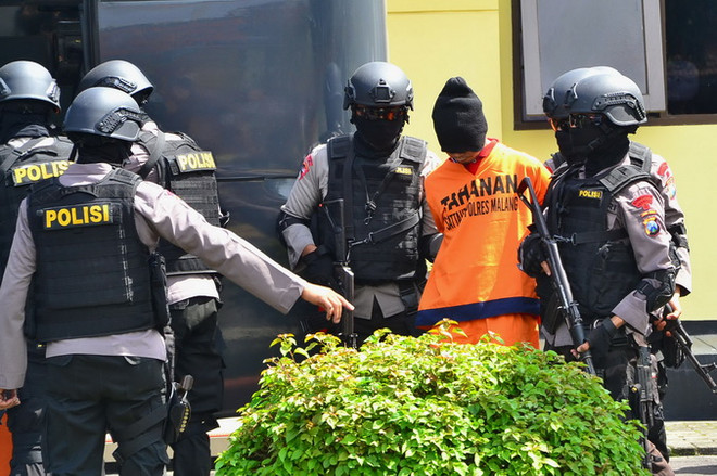 Indonesia bắt 3 đối tượng tình nghi có dính líu đến tổ chức IS ảnh 1