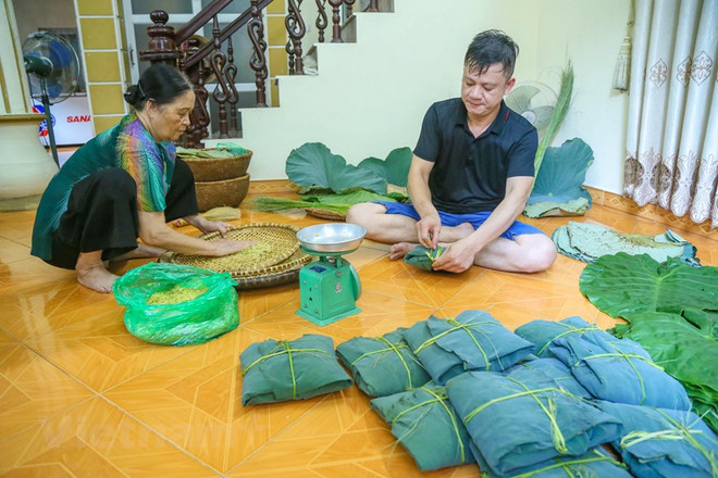 Ẩm thực đất kinh kỳ - Dẻo thơm hương cốm mùa thu ảnh 2