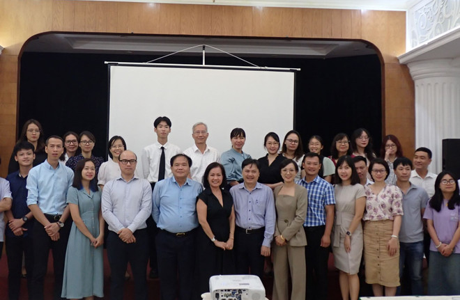 Giảm túi nylon, rác thải nhựa: Hướng tới thói quen tiêu dùng bền vững ảnh 1