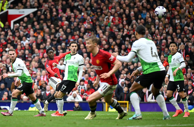 Manchester_United-vs-Liverpool_08-6.jpg