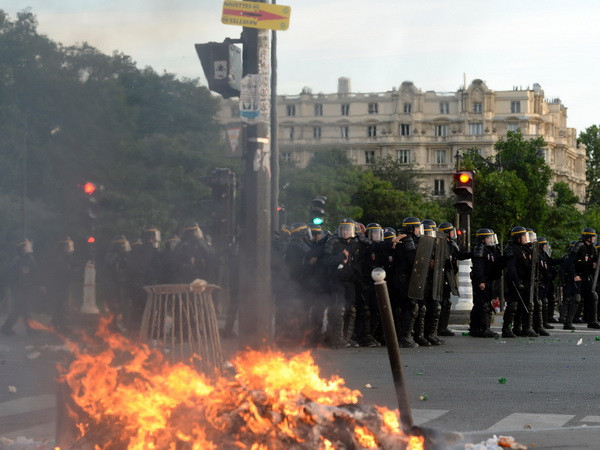 Pháp bắt giữ hàng chục người trong thời gian diễn ra trận chung kết ảnh 1