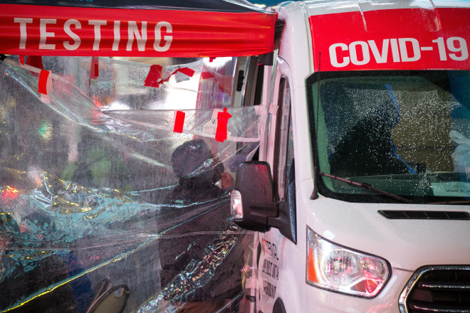 FDA Mỹ khuyến cáo không lấy dịch họng xét nghiệm kháng nguyên tại nhà ảnh 1