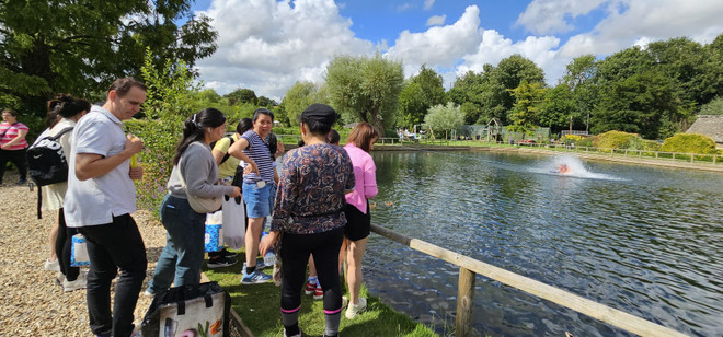 Trại hè tại Anh giúp thế hệ trẻ gắn kết và gìn giữ văn hóa Việt ảnh 3