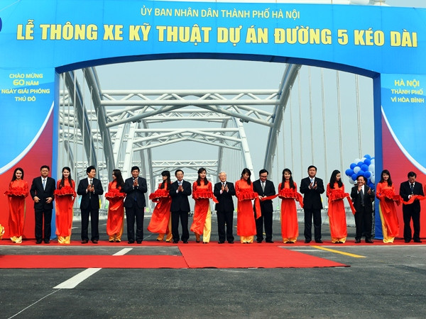 Hà Nội: Chính thức thông xe đường 5 kéo dài và cầu Đông Trù ảnh 1