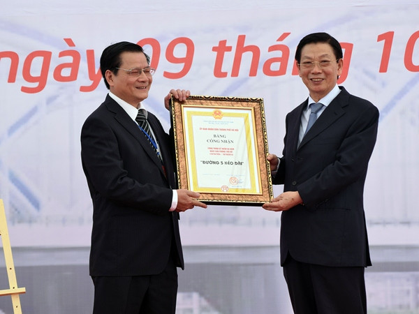 Hà Nội: Chính thức thông xe đường 5 kéo dài và cầu Đông Trù ảnh 2