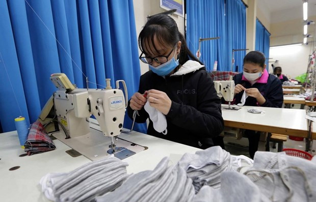 Doanh nghiệp dệt may với giải pháp đảm bảo sản xuất và ứng phó dịch ảnh 1