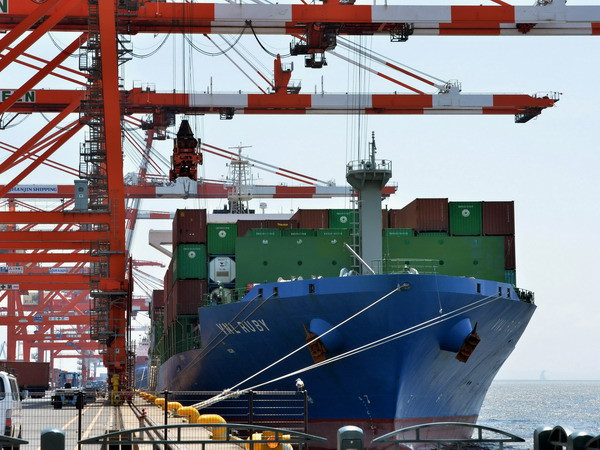 Nhật đề ra nhiều biện pháp mới trong chiến lược tăng trưởng ảnh 1