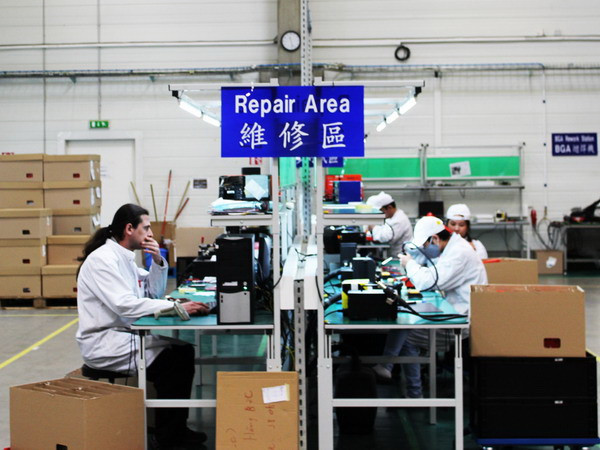 Nền kinh tế Cộng hòa Séc liên tục giảm khả năng cạnh tranh ảnh 1