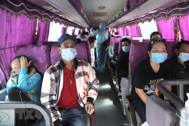 Chuẩn bị đầy đủ phương tiện để đưa người dân từ TP.HCM về quê ảnh 1