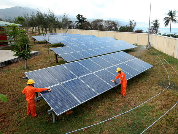 Khuyến khích phát triển các dự án điện mặt trời tại Việt Nam ảnh 1