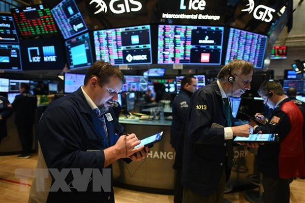 Chứng khoán Mỹ đảo chiều đi xuống trong phiên giao dịch ngày 11/1 ảnh 1