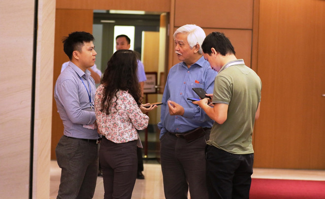 Đại biểu Quốc hội chia sẻ nỗi lo sau vụ 39 người chết ở Anh ảnh 1