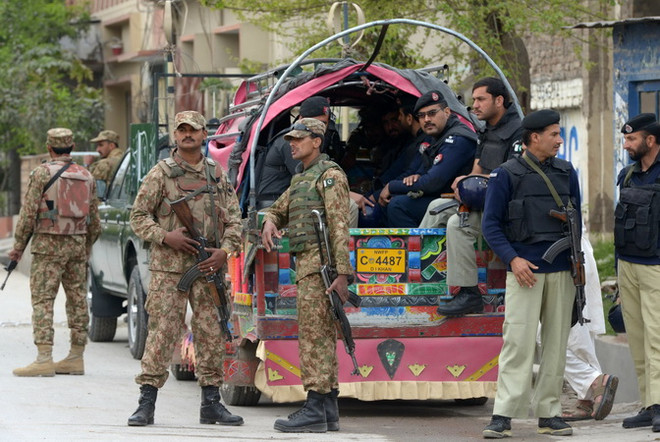 Quân đội Pakistan tử hình 4 phần tử cực đoan sát hại dân thường ảnh 1