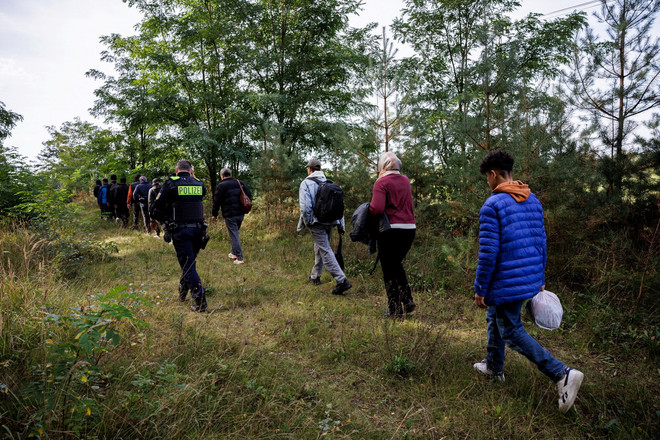 ttxvn nguoi nhap cu chau Au.jpg