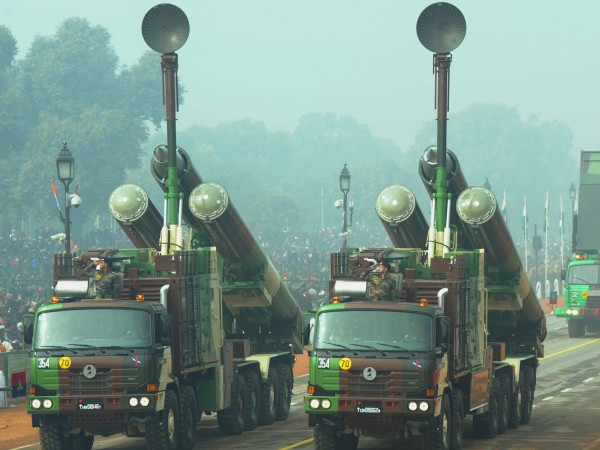 Ấn Độ là nước nhập khẩu vũ khí lớn nhất thế giới trong 5 năm qua ảnh 1