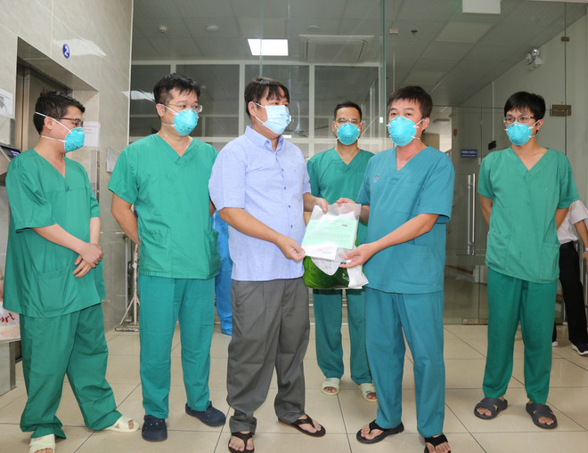 TP.HCM “căng mình” chống dịch: Chung niềm tin chiến thắng ảnh 2