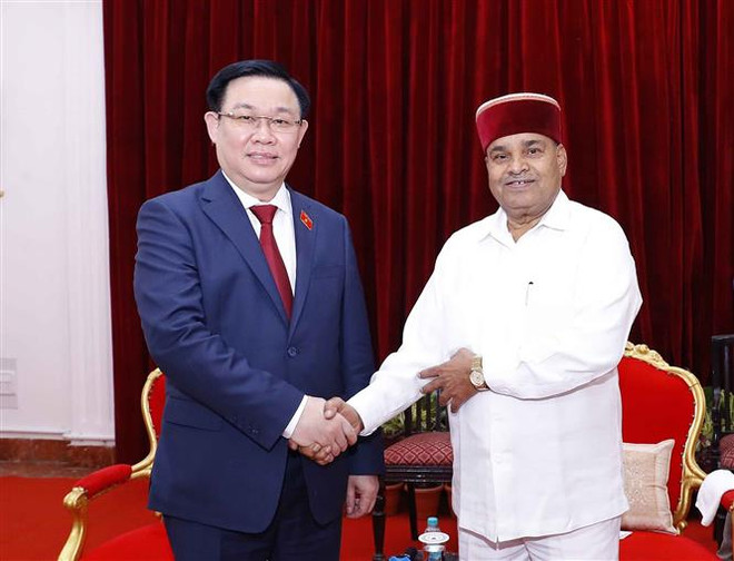 Chủ tịch Quốc hội thăm và làm việc tại bang Karnataka của Ấn Độ ảnh 2