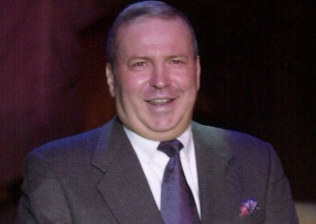 Con trai huyền thoại Frank Sinatra bất ngờ qua đời ở tuổi 72 ảnh 1