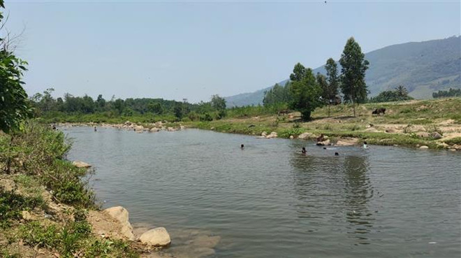 Lâm Đồng: Tìm thấy thi thể học sinh bị đuối nước khi đi câu cá ảnh 1