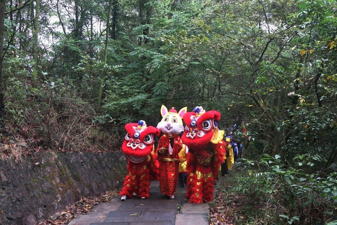 Linh thiêng lễ tế trời đất trên đỉnh núi Ngũ Nhạc ở Hải Dương ảnh 3