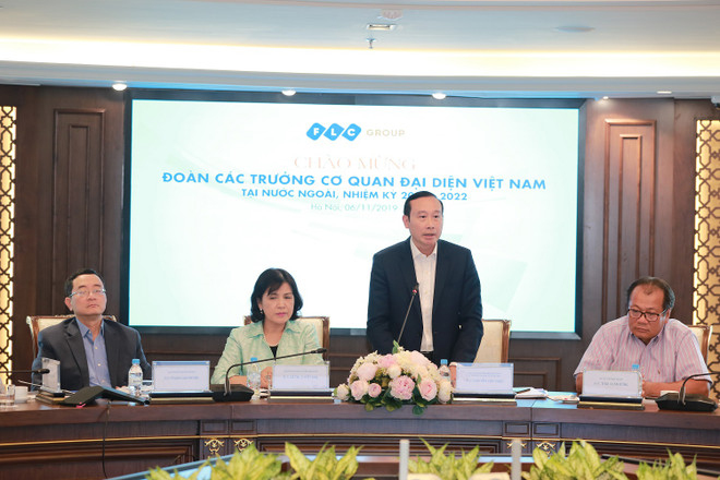 Tập đoàn FLC gặp mặt Trưởng các cơ quan đại diện Việt Nam ở nước ngoài ảnh 2