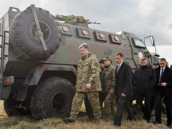 Lãnh đạo Đức, Ukraine thảo luận việc thực thi Thỏa thuận Minsk ảnh 1