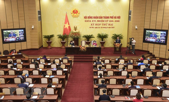 Toàn cảnh phiên khai mạc kỳ họp thứ hai, Hội đồng Nhân dân thành phố khóa XVI. (Ảnh: TTXVN) Hà Nội với hai kịch bản tăng trưởng kinh tế những tháng cuối năm ảnh 2