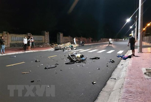 Phú Thọ: Tai nạn giao thông nghiêm trọng làm 5 người tử vong ảnh 1