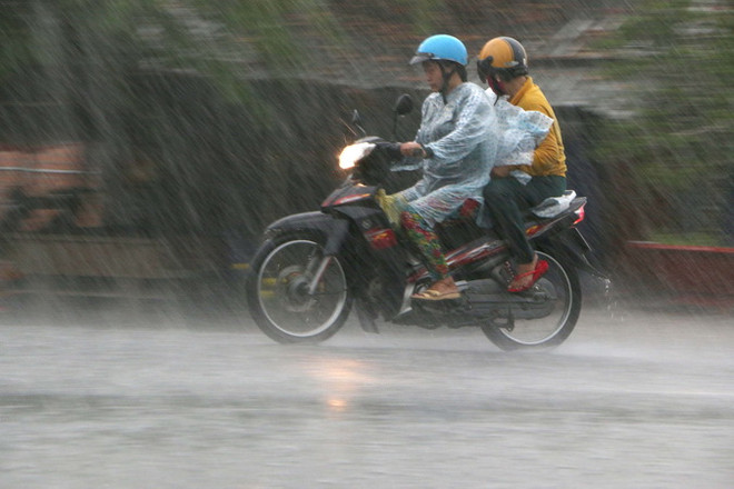 Các tỉnh khu vực Bắc Bộ, Trung Bộ tiếp tục mưa trong 3 ngày tới ảnh 1