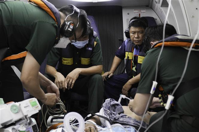 Trực thăng đưa ngư dân bị đột quỵ ở Trường Sa về đất liền cấp cứu ảnh 1