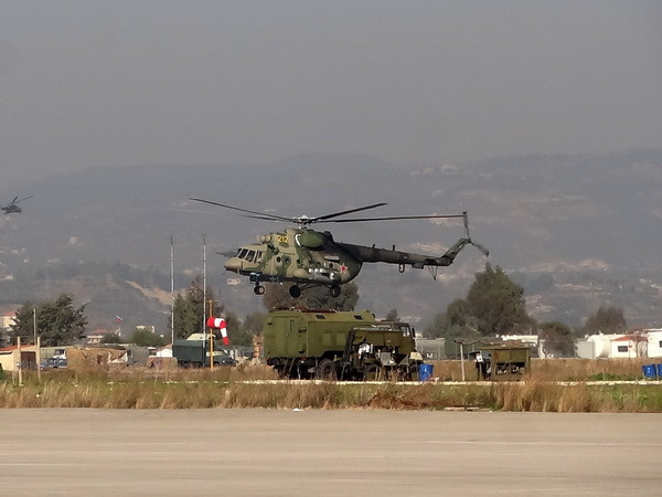 Quân đội Nga bắn hạ máy bay không người lái tại căn cứ ở Syria ảnh 1