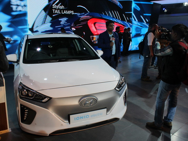 Hàn Quốc phản đối kế hoạch Mỹ tăng thuế đối với xe ôtô nhập khẩu ảnh 1