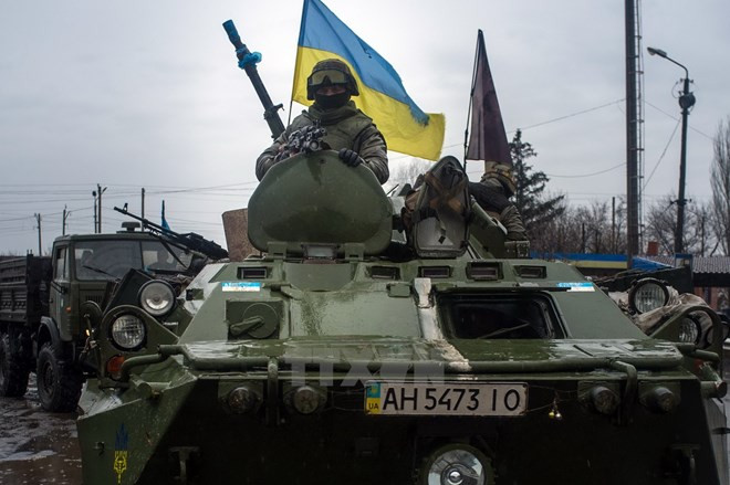 Tình hình Ukraine thu hút sự quan tâm của cả thế giới. Ảnh minh họa. (Nguồn: AFP/TTXVN) Các nước Bắc Âu cam kết tăng cường hợp tác quân sự ảnh 1