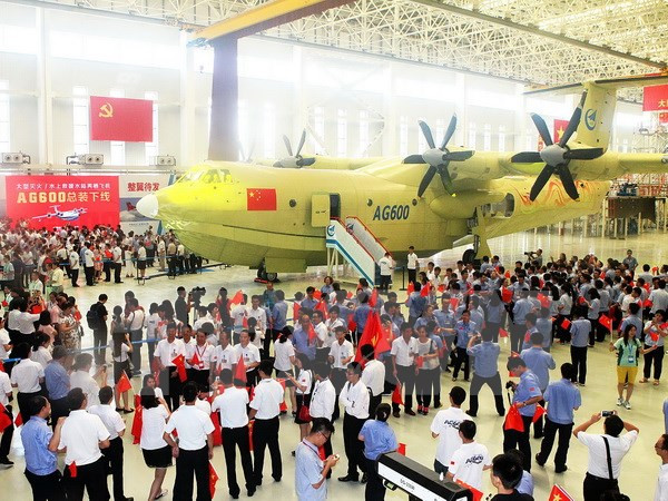 Sự kiện quốc tế 25-31/12: Bê bối của Apple, sữa nhiễm khuẩn tại Pháp ảnh 6