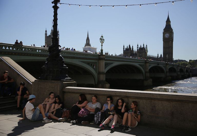 Lòng tin của doanh nghiệp Anh xuống mức thấp nhất trong 6 năm ảnh 1