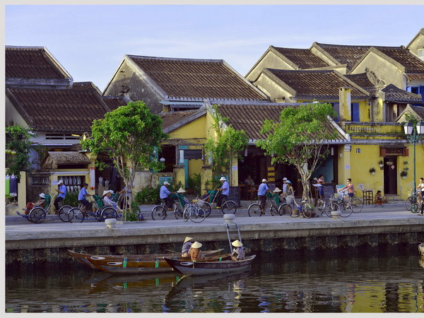 Phố cổ Hội An luôn là điểm du lịch hấp dẫn du khách trong và ngoài nước. (Ảnh: Thanh Hà/TTXVN) Tưởng nhớ kiến trúc sư Ba Lan góp phần bảo tồn phố cổ Hội An ảnh 1