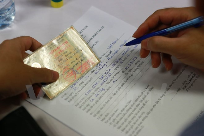 Bộ GTVT sửa thông tư cấp đổi bằng lái sau khi bị Bộ Tư pháp “tuýt còi” ảnh 1