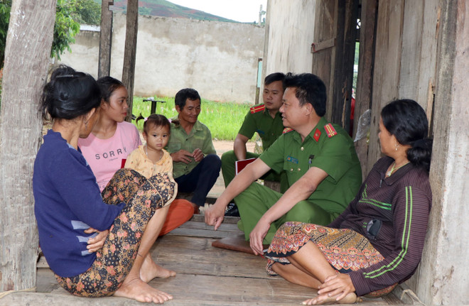 Kon Tum: Phòng chống ma túy tại điểm nóng vùng biên Ngọc Hồi ảnh 2