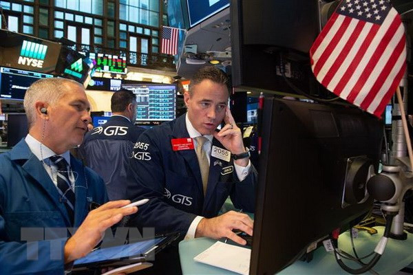 Chứng khoán đi xuống sau quan ngại quan hệ Mỹ-Saudi Arabia xấu đi ảnh 1