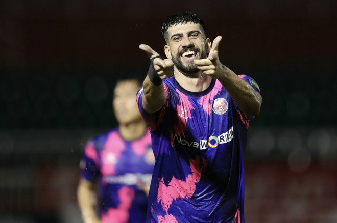 Sài Gòn FC giành trọn 3 điểm trong trận “thủy chiến” trước Hà Tĩnh ảnh 1