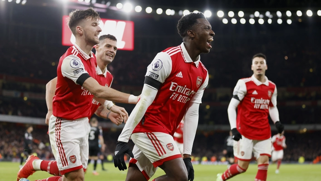 Premier League: Arsenal, Liverpool chiến thắng, Newcastle lên top 2 ảnh 1