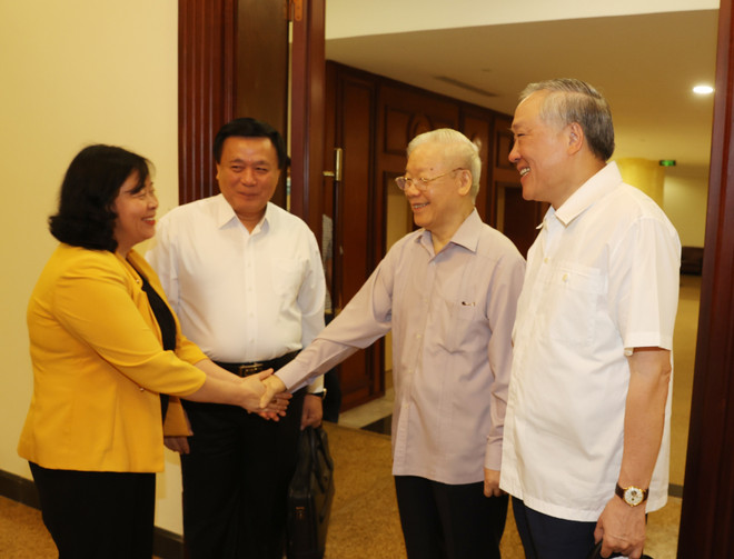 Tổng Bí thư chủ trì cuộc họp Bộ Chính trị, Ban Bí thư về Nghị quyết 23 ảnh 9