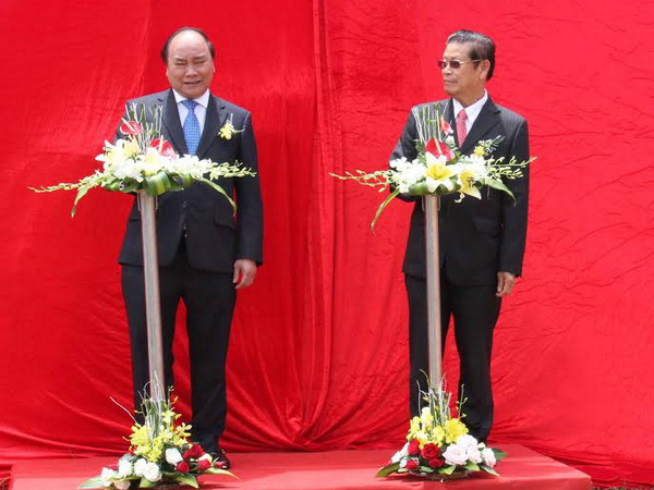 Việt Nam giúp Lào xây dựng hạ tầng giao thông, kết nối khu vực ảnh 1