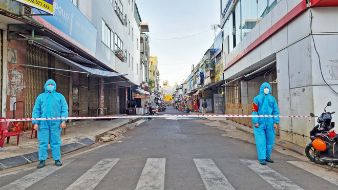 Gia Lai phát hiện 44 ca mắc COVID-19 tại Trung tâm thương mại Pleiku ảnh 1