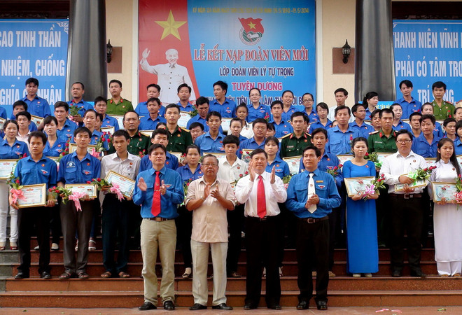 [Photo] Các địa phương kỷ niệm Ngày sinh Chủ tịch Hồ Chí Minh ảnh 2