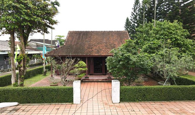 Chương trình sân khấu đặc biệt kỷ niệm ngày sinh Tổng Bí thư Lê Duẩn ảnh 1