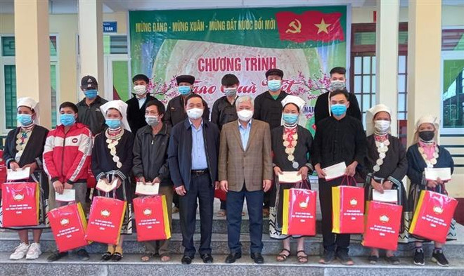 Sự gắn kết và tình nhân ái là tiền đề vững bước tiến vào năm 2022 ảnh 1